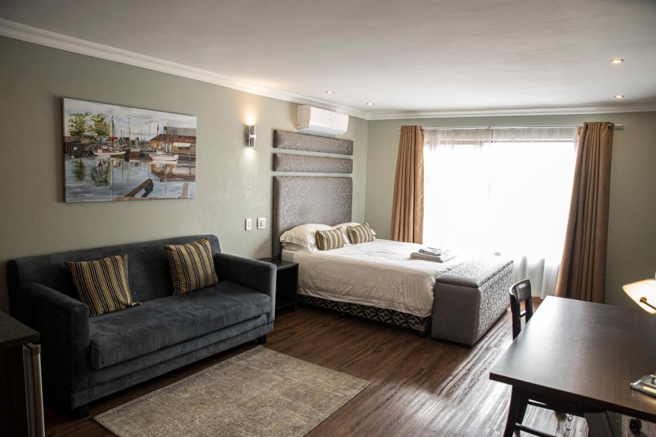Ruth Avenue Guest House Edenvale Exteriér fotografie